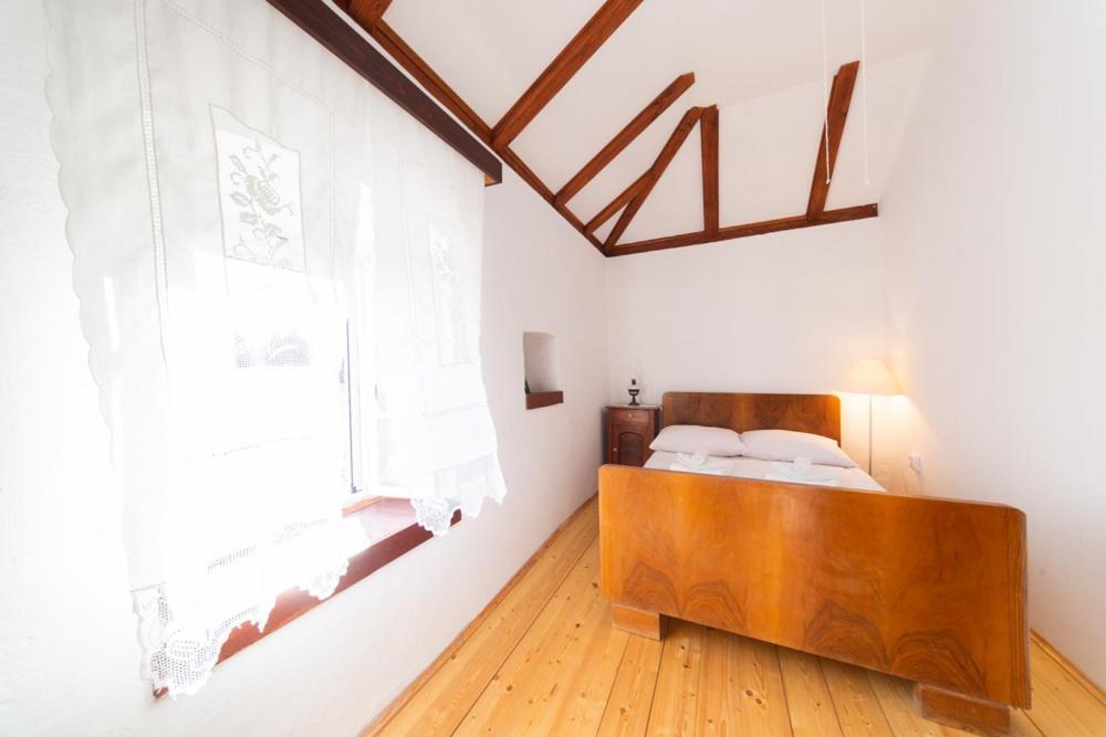 Holiday Home Burba คอมีชา ภายนอก รูปภาพ